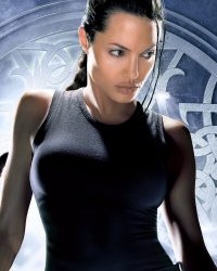 Lara Croft: Kẻ Cướp Lăng Mộ