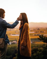 Nhắm Mắt Thấy Mùa Hè