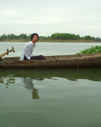 Lấy Chồng Người Ta