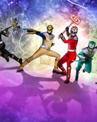 Power Rangers: Vũ Trụ Cuồng Nộ