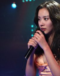 Sắc Đẹp Ngàn Cân