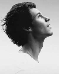 Theo Chân Shawn Mendes